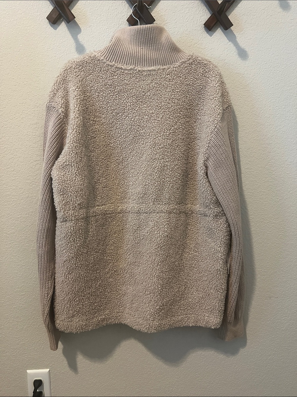 Varley Women's Tan Westwood Fleece Jacket Size Large - Picture 6 of 6